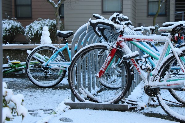 Quelle est la meilleure façon de s'entraîner pour le cyclisme en hiver sans home trainer?